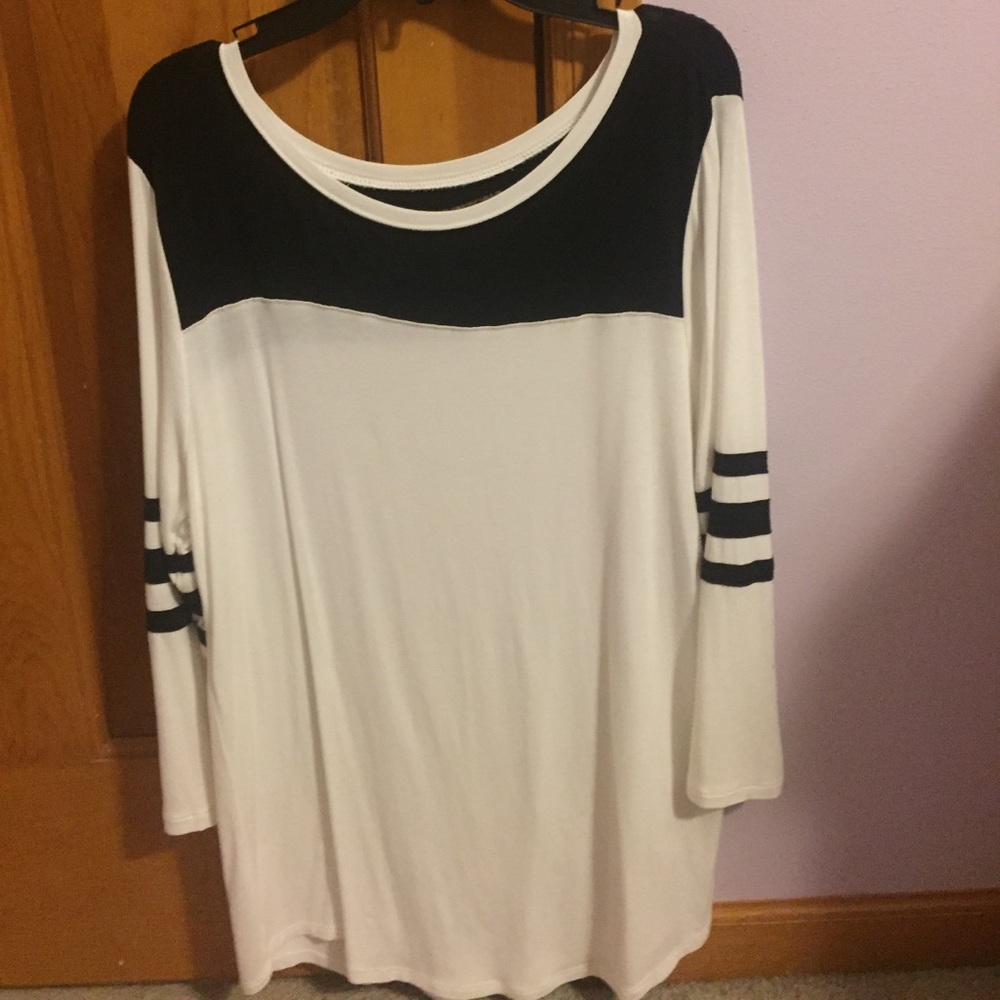 Amazing Tee